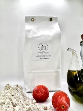 Farina di grano tenero antico Frassineto Biologica